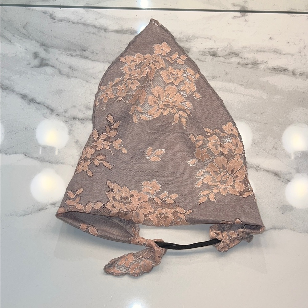 Lilac & Pink Floral Lace Headscarf 🩷💜